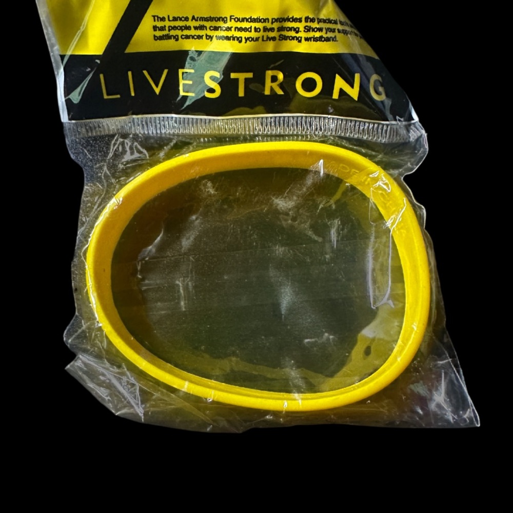 LIVESTRONG Nike Lance Armstrong Foundation Wrist Vintage Silicone Bracelet New